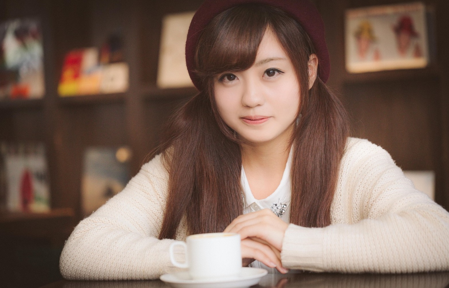 コンビニ店員の脈ありサイン!?女性店員3つの態度で好意が分かる? コンビニ店員の脈ありサイン!?女性店員3つの態度で好意が分かる?